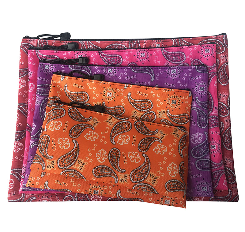Wings Pattern Zipper Bag