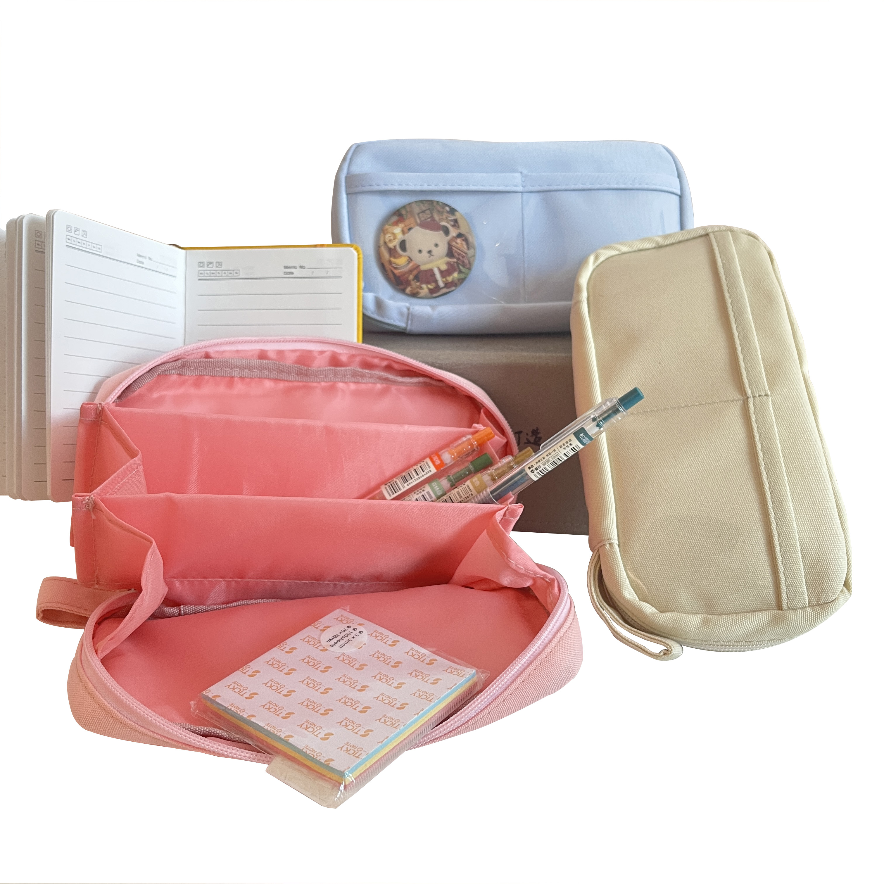 Simple large-opening pen case