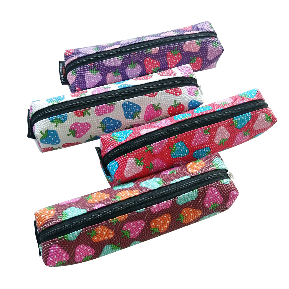 Strawberry quadrangle pencil case